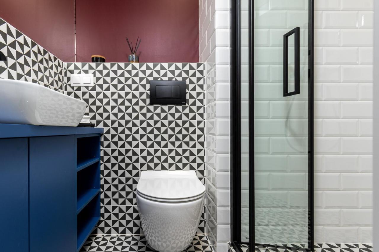 Smart Apartments - Old Town & Main Train Station - By Upstairs Cracovia Esterno foto