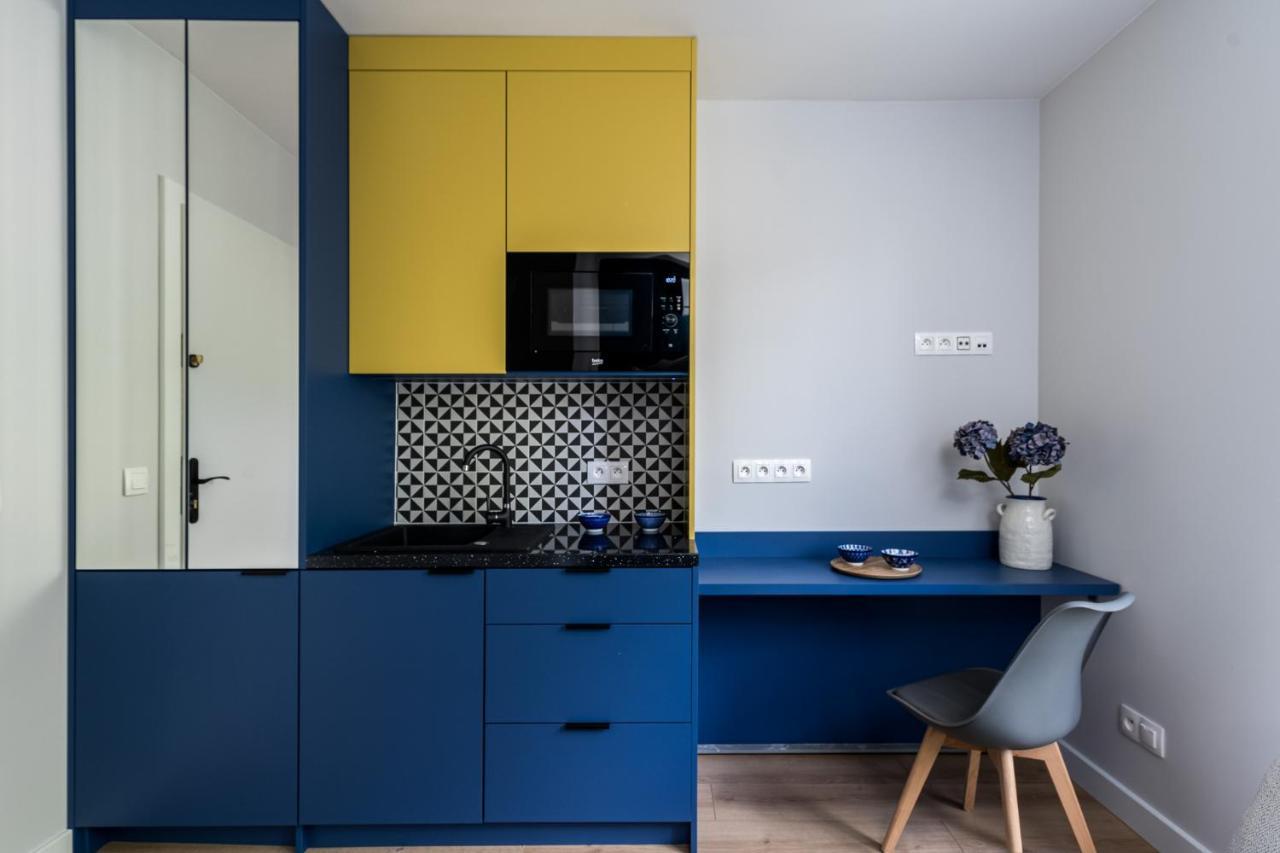 Smart Apartments - Old Town & Main Train Station - By Upstairs Cracovia Esterno foto