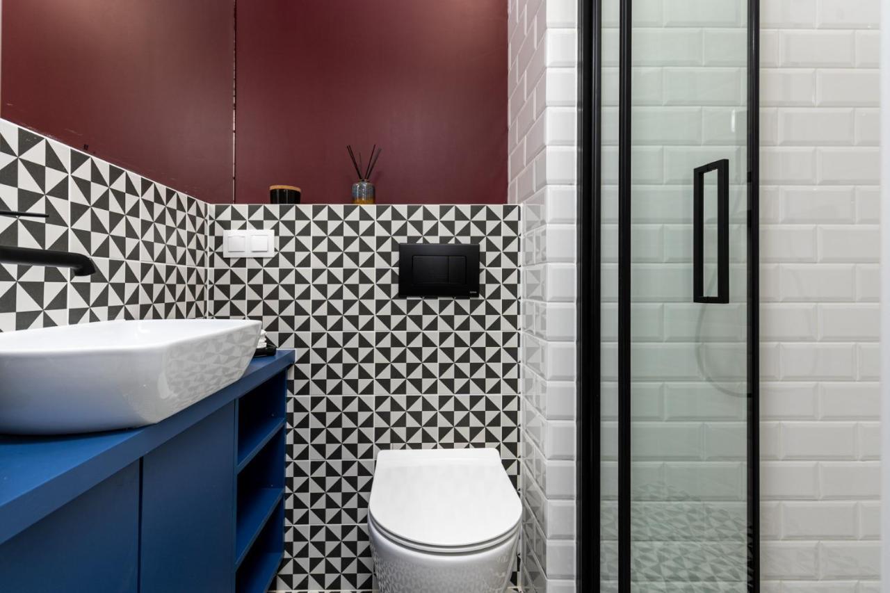 Smart Apartments - Old Town & Main Train Station - By Upstairs Cracovia Esterno foto