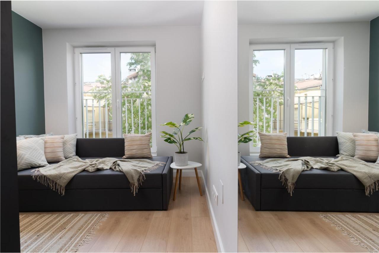 Smart Apartments - Old Town & Main Train Station - By Upstairs Cracovia Esterno foto