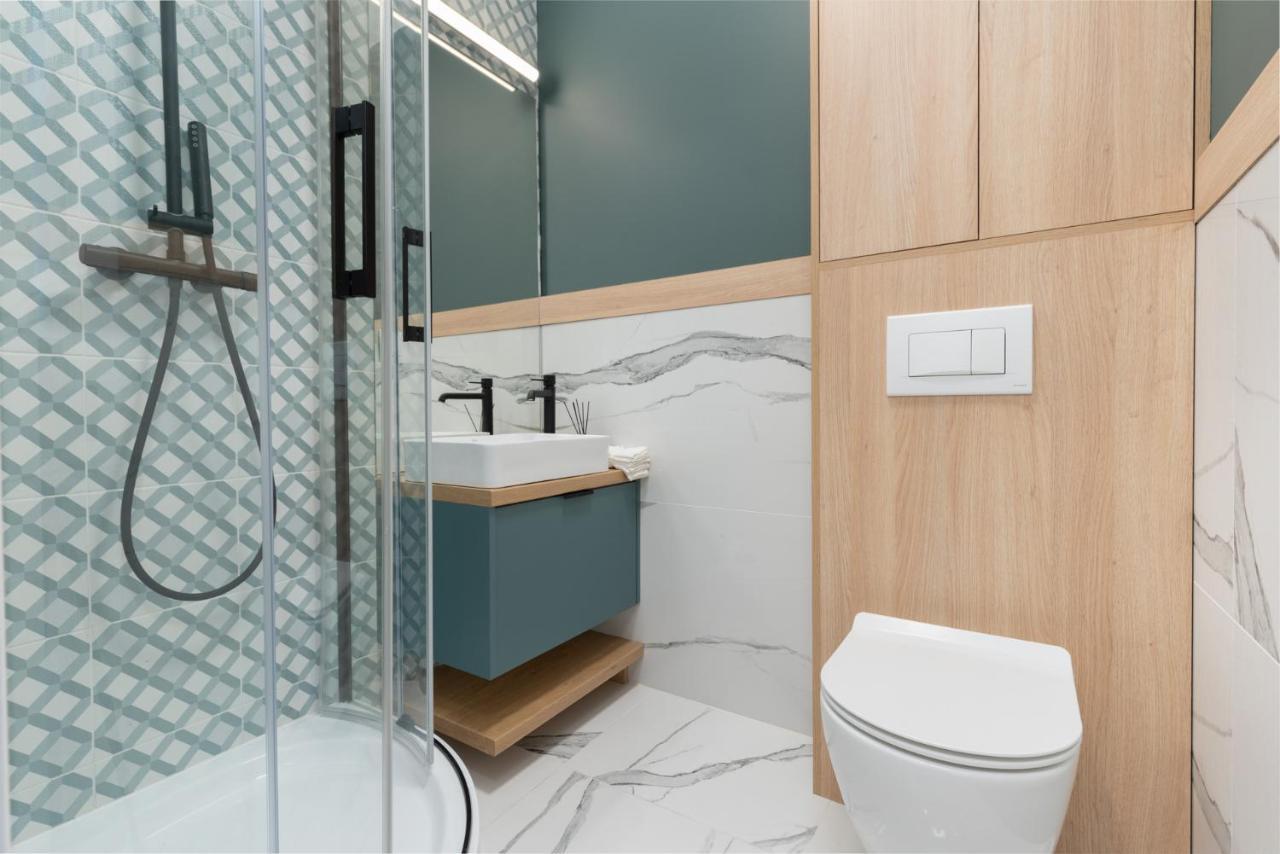 Smart Apartments - Old Town & Main Train Station - By Upstairs Cracovia Esterno foto